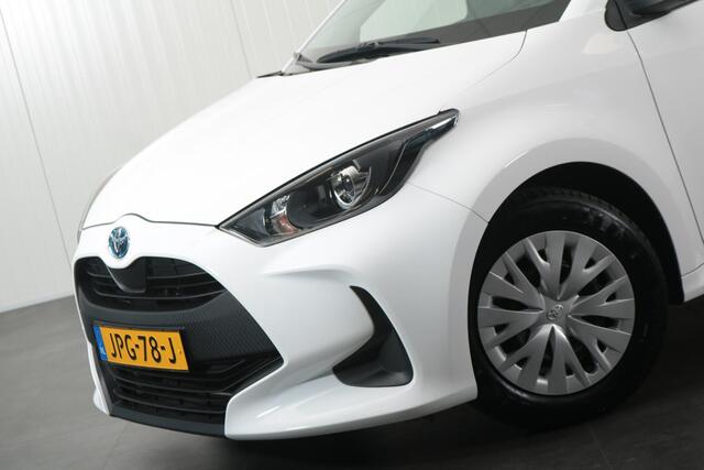 Toyota YARIS 1.5 Hybrid Active, Adaptive Cruisecontrole, Camera, Apple Carplay / Android Auto, Keyless!