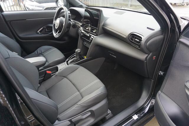 Toyota YARIS Cross 1.5 Hybrid 130 Executive |Navi|Carplay|PDC V+A|Camera|Dodehoek|Stoel en stuurverw.|E.a.klep|