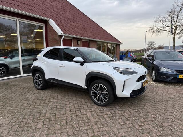 Toyota YARIS 1.5 HYBRID EXECUTIVE AUTOMAAT ALLE LUXE!! 23.630 KM!!