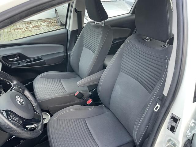 Toyota YARIS 1.5 Hybrid Dynamic