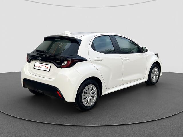 Toyota YARIS 1.5 Hybrid Active | Camera | Stoelverwarming | Adaptive |