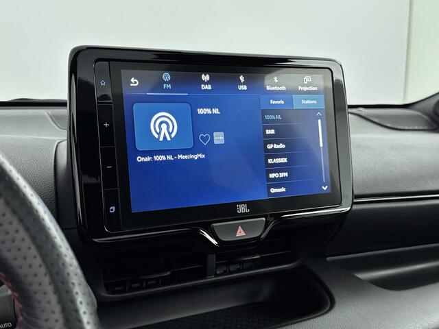 Toyota YARIS 1.5 Hybrid GR Sport Limited | HUD | Dodehoekdetectie | 18'' Lichtmetalen Velgen | Panoramadak |