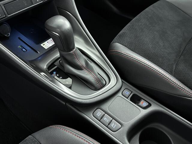 Toyota YARIS 1.5 Hybrid GR Sport Limited | HUD | Dodehoekdetectie | 18'' Lichtmetalen Velgen | Panoramadak |