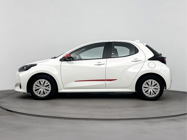 Toyota YARIS 1.0 VVT-i Active | NL-Auto | Navigatie | Apple Carplay -/ Android Auto | Parkeercamera |