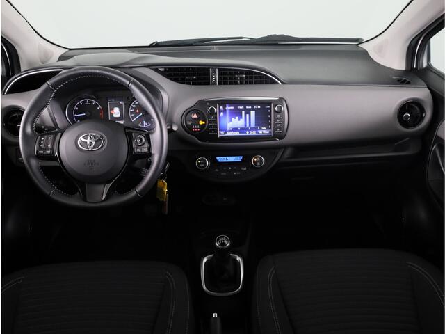 Toyota YARIS 1.0 VVT-i Active | NL-Auto | Parkeercamera | Cruise Control |
