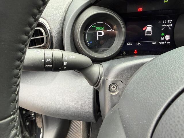 Toyota YARIS Dynamic 1.5 Hybrid AUTOMAAT | NAVI |