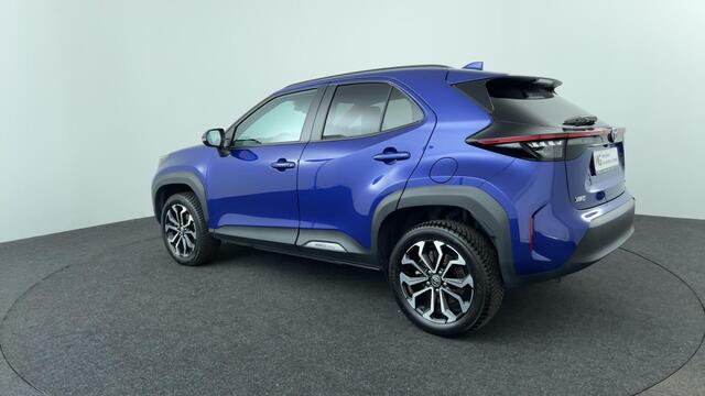 Toyota YARIS Cross 1.5 Hybrid 115 First Edition | LED | Navi | P.camera