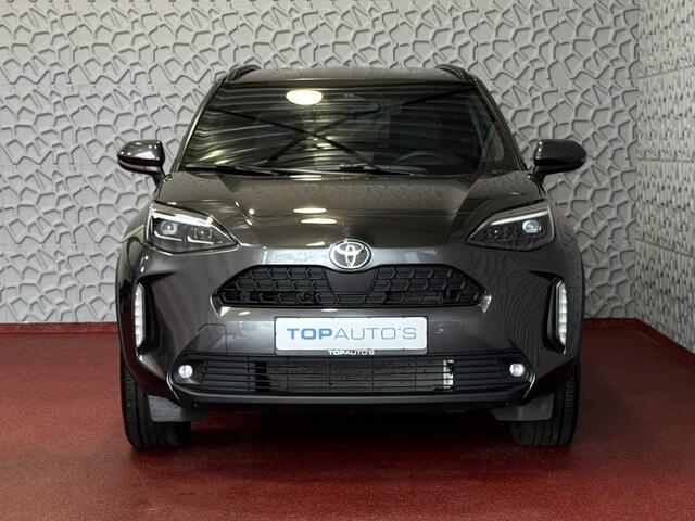 Toyota YARIS Cross 1.5 HYBRID DYNAMIC CAMERA LED ZWARTE HEMEL STOEL/STUUR VERW. 17''LMV KEYLESS