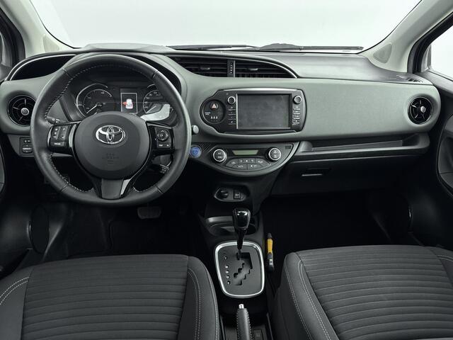 Toyota YARIS 1.5 Hybrid Dynamic | Parkeersensoren V+A | Navigatie | Achteruitrijcamera