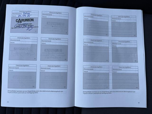 Toyota YARIS 1.5 Hybrid Energy Plus *Stoelverwarming*Cruise*