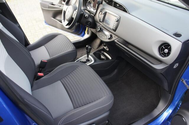 Toyota YARIS 1.5 HYB. ASPIRATION CAMERA/CRUISECONTROLE/AIRCO/ClIMATECONTROLE-AIRCO PERFECTE STAAT