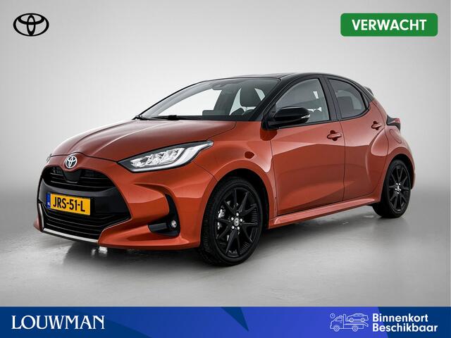 Toyota YARIS 1.5 Hybrid Executive Bi-Tone | Stoelverwarming | LED | Navigatie |