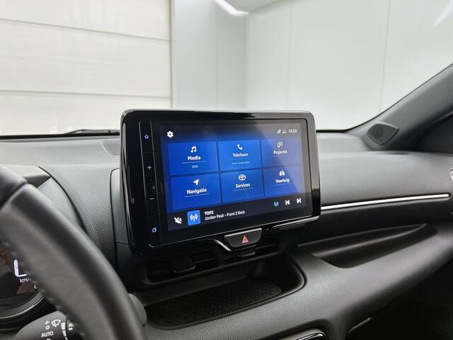 Toyota YARIS 1.5 Hybrid Executive Bi-Tone | Stoelverwarming | LED | Navigatie |