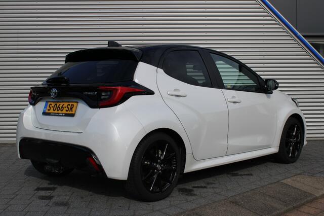 Toyota YARIS 1.5 Hybrid Executive Automaat | Navi | Camera | Clima