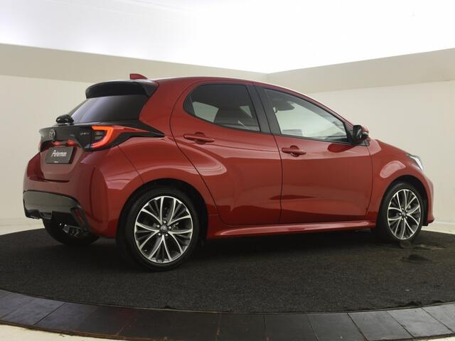 Toyota YARIS DEMO 1.5 Hybrid 130 Executive | Stuur en Stoelverwarming | PDC V+A |