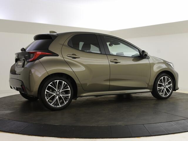 Toyota YARIS 1.5 Hybrid 130 Executive | Head Up Display | PDC V+A |