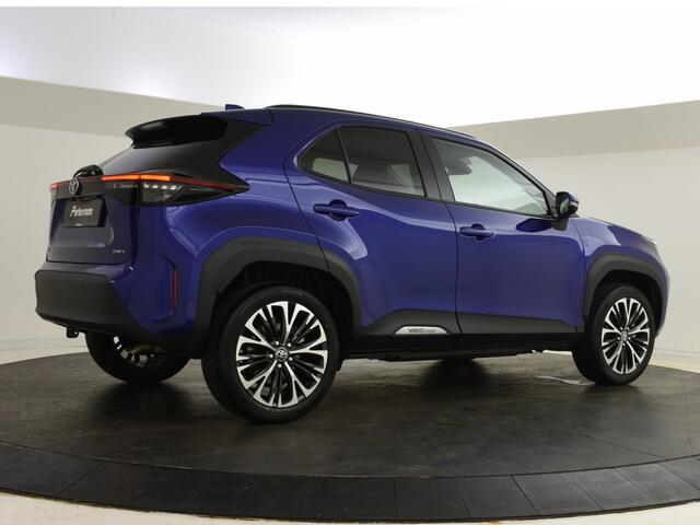 Toyota YARIS Cross 1.5 Hybrid 130 Executive | PDC V+A | 1/2 leder | BSM