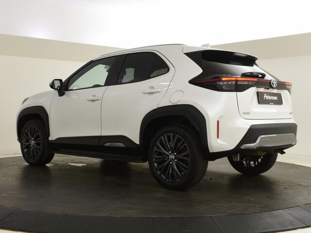 Toyota YARIS Cross 1.5 Hybrid Adventure | BLIS | PDC V+A | All Seasons