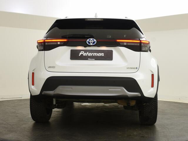 Toyota YARIS Cross 1.5 Hybrid Adventure | BLIS | PDC V+A | All Seasons