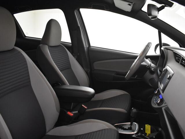 Toyota YARIS 1.5 Hybrid Bi Tone | Trekhaak| Navigatie | Lm Velgen