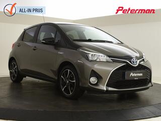 toyota-yaris-1.5-hybrid-bi-tone--t