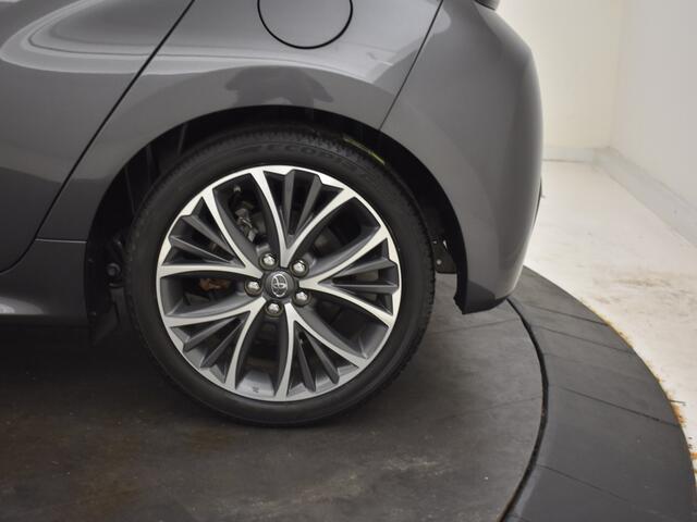 Toyota YARIS 1.5 Hybrid Executive | Panoramadak | HUD | Stuur en Stoelverwarm