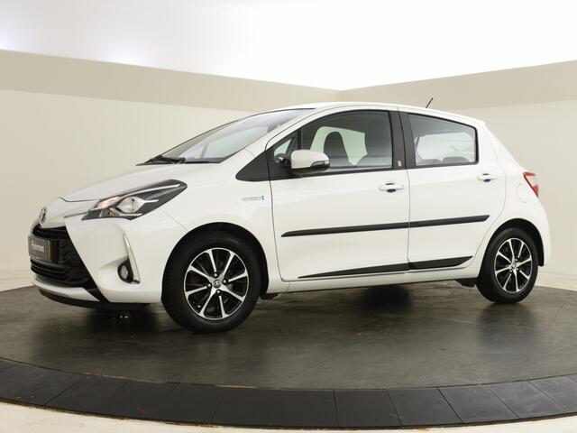 Toyota YARIS 1.5 Hybrid Design | Stoelverwarming | LM Velgen | All Seasons