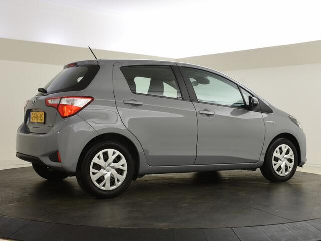 Toyota YARIS 1.5 Hybrid Active | Camera | Navigatie | Cruise Control
