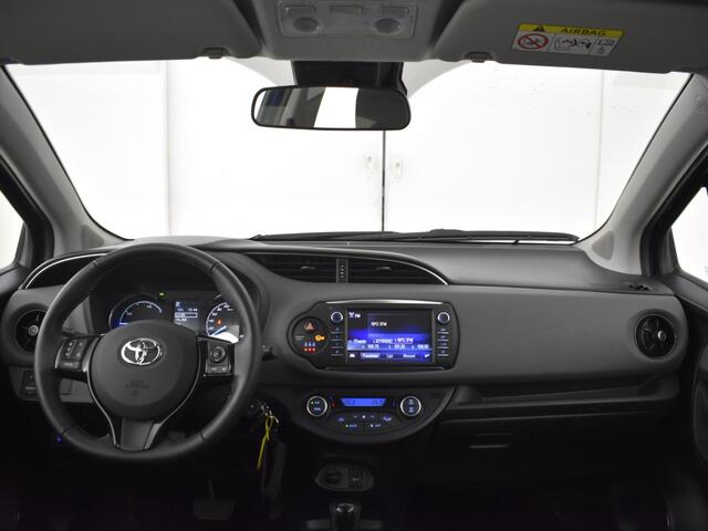 Toyota YARIS 1.5 Hybrid Dynamic | Camera | All Seasons