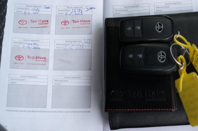 Toyota YARIS 1.5 Hybrid 115 Executive Automaat | Apple CarPlay en Android Au