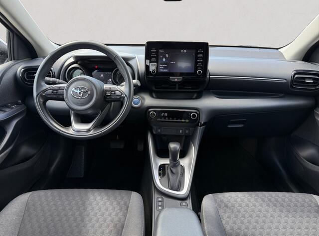 Toyota YARIS 1.5 Hybrid TEAM D | KEYLESS ENTRY + START | ADAPTIVE CRUISE