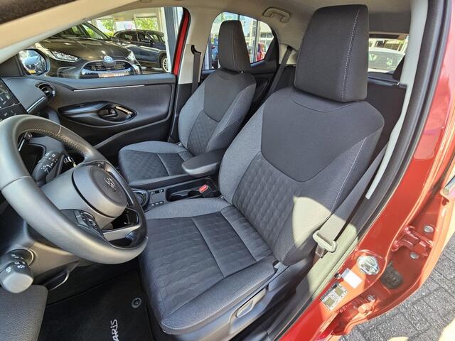 Toyota YARIS 1.5 Hyb. 115 Business Plus | Camera | PDC | Facelift | Carplay