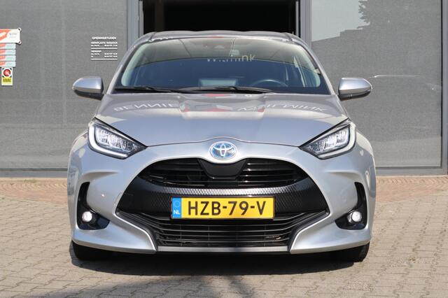 Toyota YARIS 1.5 Hybrid Dynamic | All Seasons | Stoelverwarming | Led |