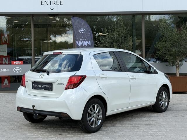 Toyota YARIS 1.3 VVT-i | Navigatie | Trekhaak | Camera |