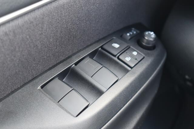 Toyota YARIS 1.5 Hybrid 115 Dynamic | Comfort Pack |