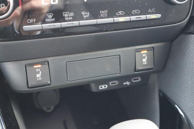 Toyota YARIS 1.5 Hybrid 115 Dynamic | Comfort Pack |