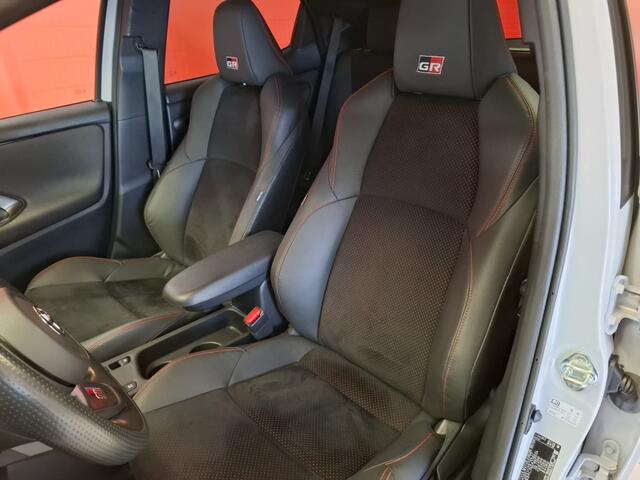 Toyota YARIS 1.5 Hyb. GR Sport, Nederlandse auto !! 12 maanden Bovag garantie