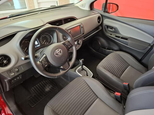 Toyota YARIS 1.5 Hybride Active, Navigatie, Camera, 12 mnd Bovag garantie