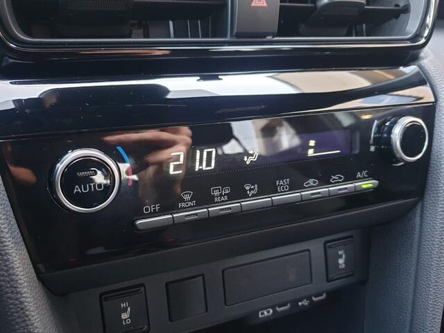 Toyota YARIS Cross 1.5 Hybrid 115pk Style Automaat / Camera / Apple carplay en meer