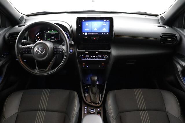 Toyota YARIS Cross 1.5 Hybrid Adventure | AWD | Trekhaak | Navigatie | Stoel/stuurverwarming | elektrisch bedienbare achterklep |
