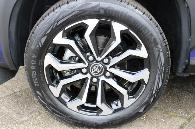 Toyota YARIS Cross 1.5 Hybrid Dynamic Bi-Tone