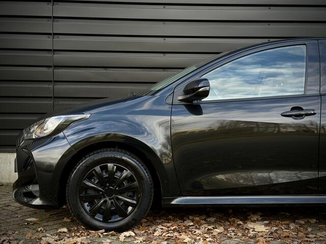 Toyota YARIS 1.5 Hybrid Active NAVI|ACC|LANEASS|CAMERA|CLIMA