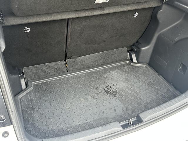 Toyota YARIS 1.5 Hybride Dynamic Carplay Clima Camera