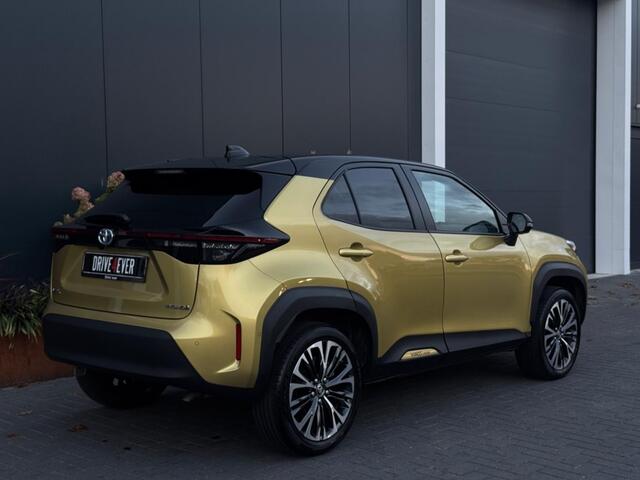 Toyota YARIS Cross 1.5 Hybrid Dynamic FULL NAVI CAMERA PDC LEDER SPORTVELGEN