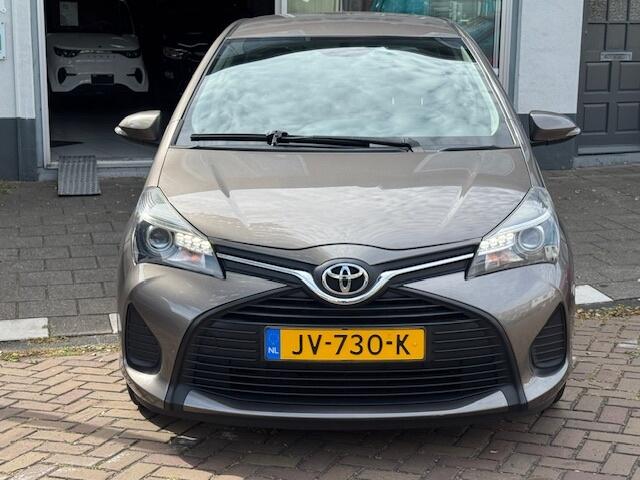Toyota YARIS 1.3 VVT-i Now