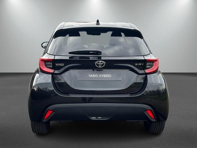 Toyota YARIS 1.5 Hybrid Black edition | Stoel en Stuur verwarming.