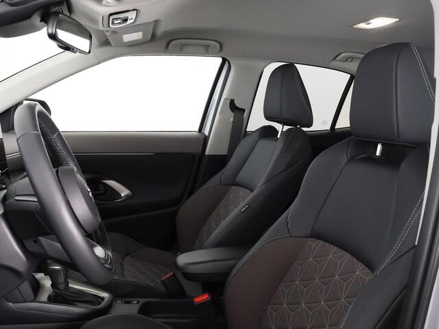 Toyota YARIS Cross 1.5 Hybrid 130 Executive | Stuur- & Stoelverwarming | Dodehoek detectie | Parkeersensoren | Navigatie | Elektrische kofferbak