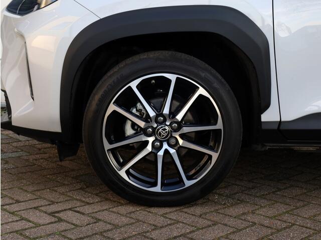 Toyota YARIS Cross 1.5 Hybrid GR Sport | JBL | Head up | Dodehoek