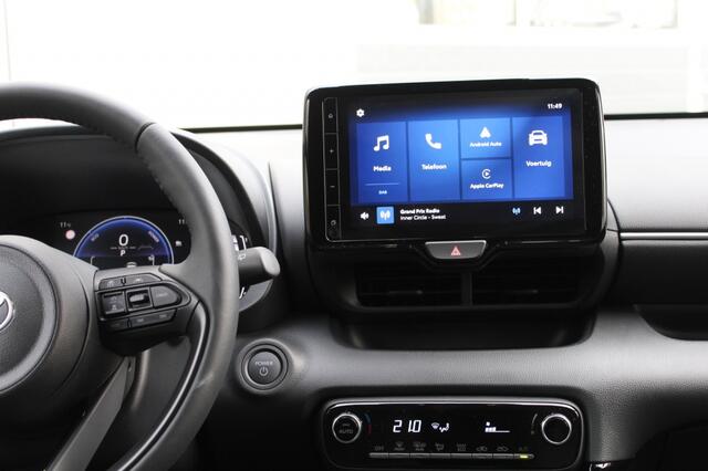 Toyota YARIS 1.5 Hybrid Dynamic PDC / BSM / Stoelverwarming