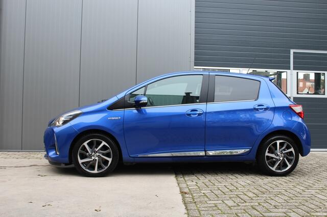 Toyota YARIS 1.5 Hybrid Premium Navigatie / Cruise control / PKBS